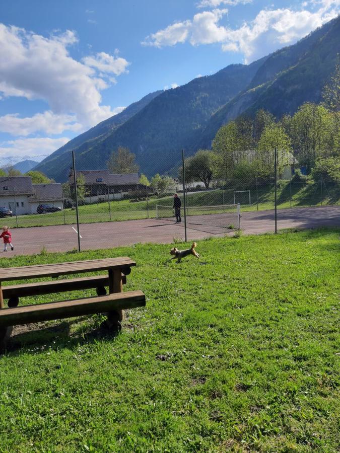 petite maison de montagne avec jardin Cier-de-Luchon Extérieur photo